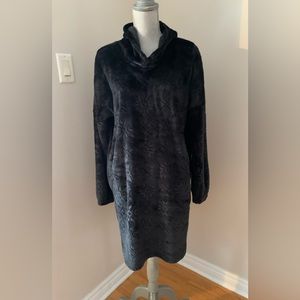 Denver Hayes Oversized Wearable Blanket Hoodie